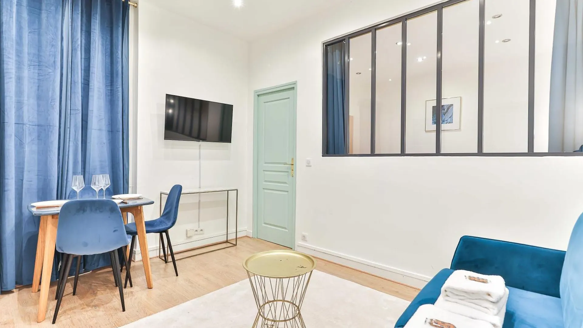 Διαμέρισμα Appartement In The Heart Of Paris Nation Charonne Γαλλία